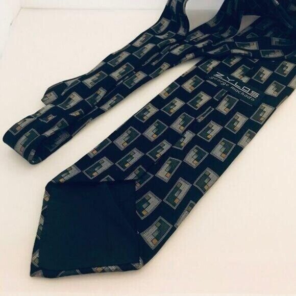 #1659 ZYLOS gray squares, necktie - Picture 3 of 5